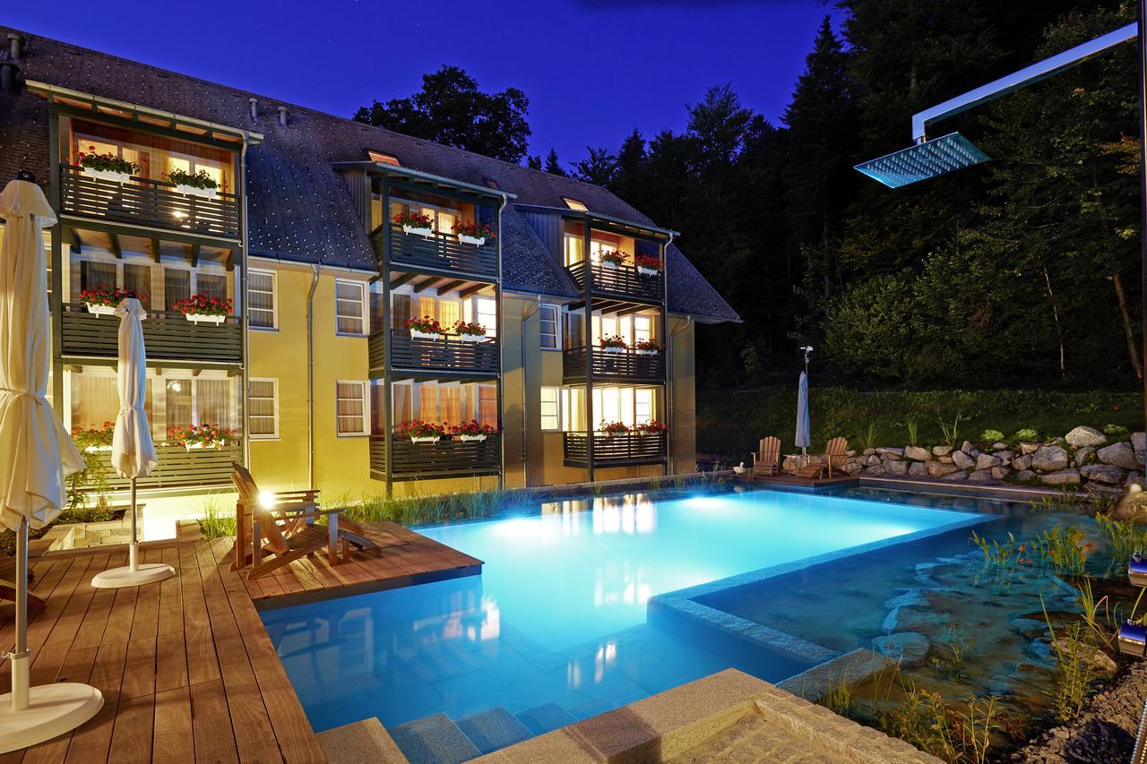 Ferien Residenz Bergfried Hotel Hinterzarten Ngoại thất bức ảnh