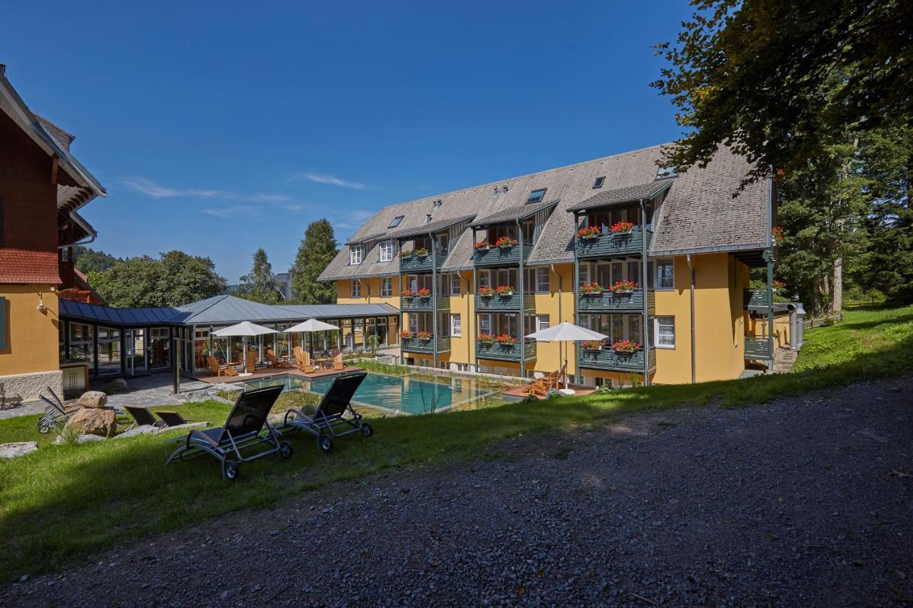 Ferien Residenz Bergfried Hotel Hinterzarten Ngoại thất bức ảnh